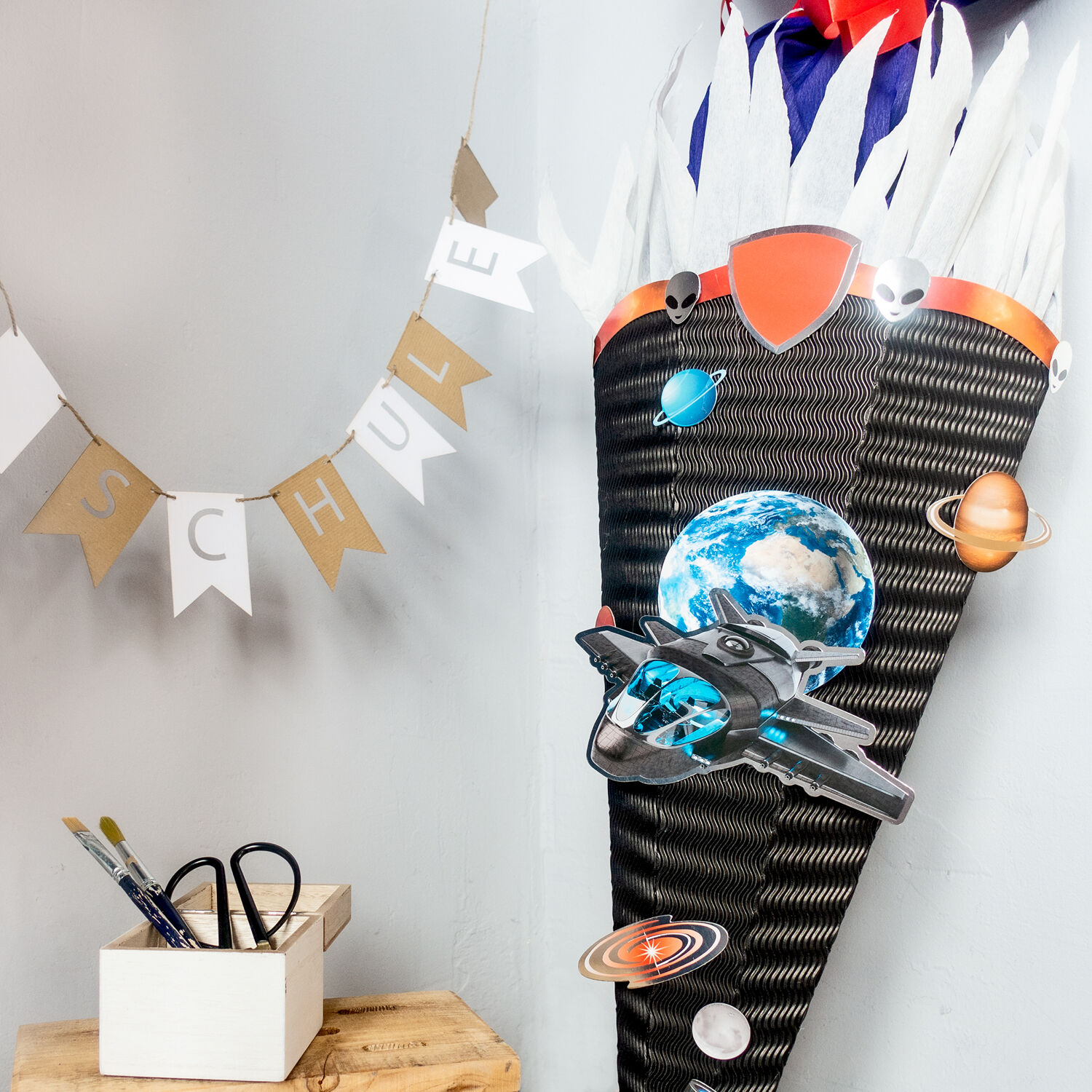Schultten-Bastelset Easy Line, inkl. Zubehr & Anleitung, 68 cm, schwarz, Spaceship Bild 3