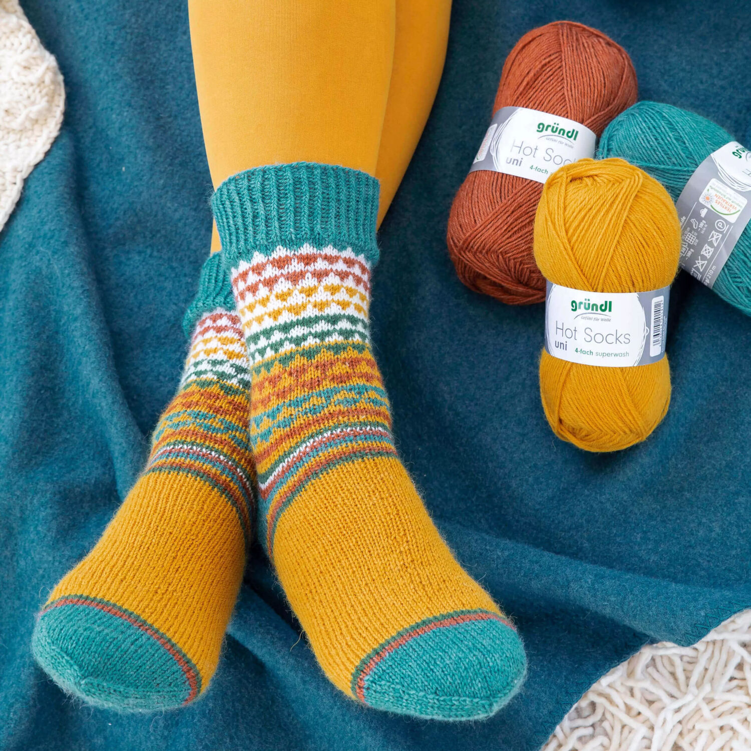 Strumpfwolle Hot Socks uni 50, 75% Schurwolle, 25% Polyamid, Oeko-Tex Standard, 50g, 210m, Farbe 02, grau Bild 3