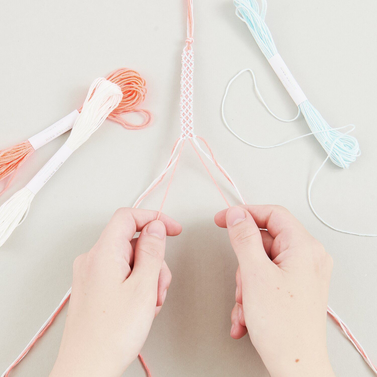 DIY Freundschaftsarmb�nder Set, 10 Farben je 8m, Pastel Colours Bild 5