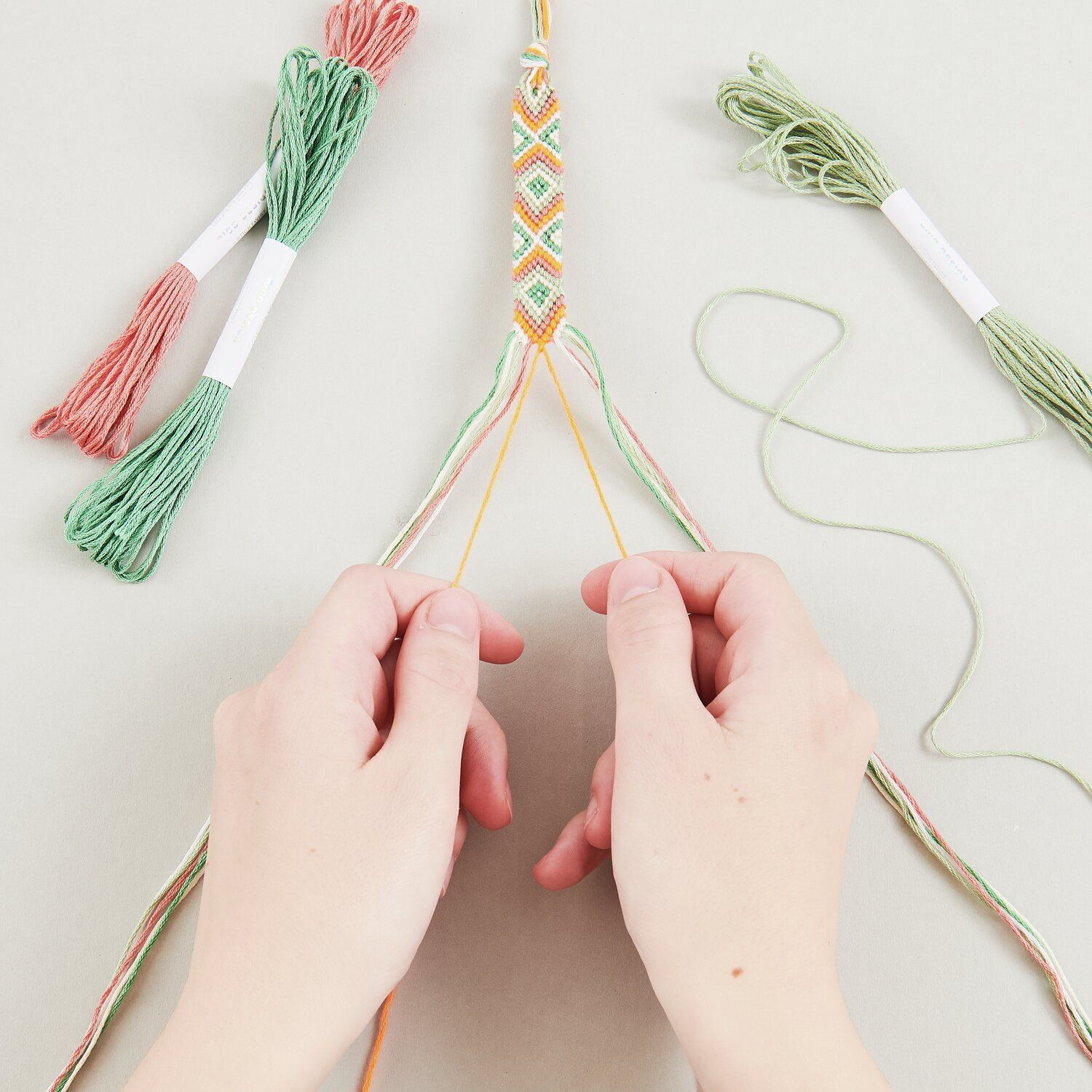 DIY Freundschaftsarmb�nder Set, 10 Farben je 8m, Neon Mix Bild 5