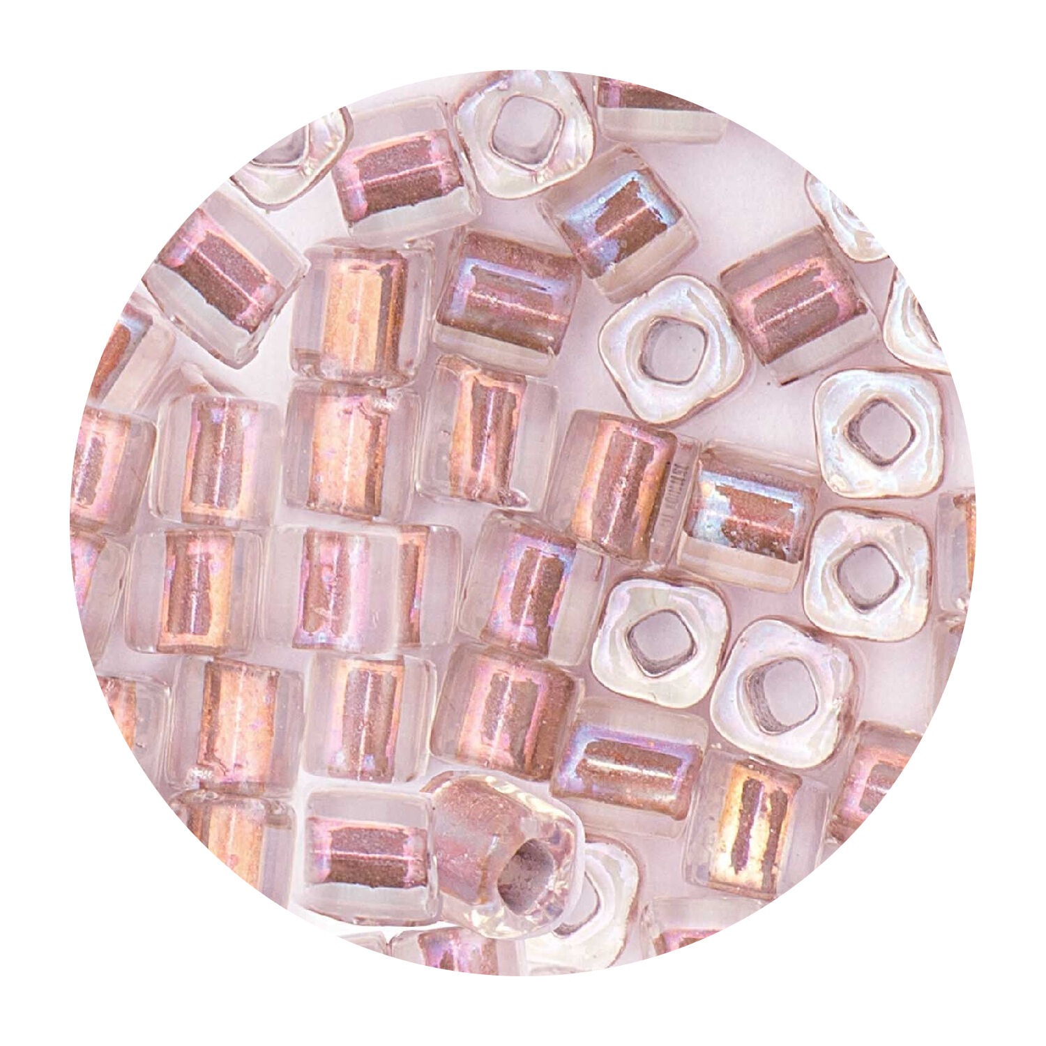 Rocailles-Wrfel-Perlen Itoshii Cube, 3 x 3 mm, 6 g, Transparent mit Einzug Rosa Irisierend