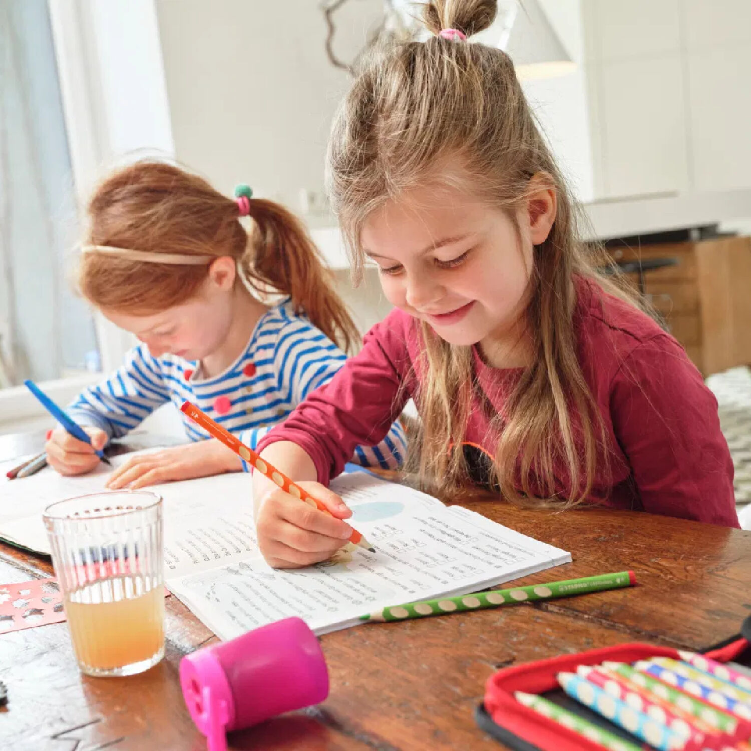 STABILO EASYgraph, Ergonomischer Bleistift fr Rechtshnder, HB, Petrol Bild 3