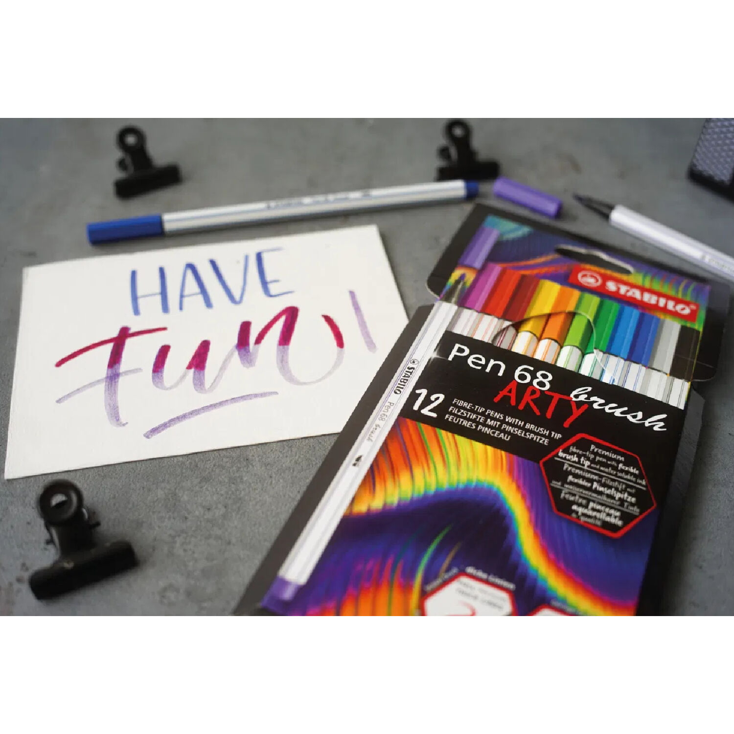 STABILO Brush Pen 68, Premium-Filzstift mit Pinselspitze, 12er Kartonetui ARTY Bild 3