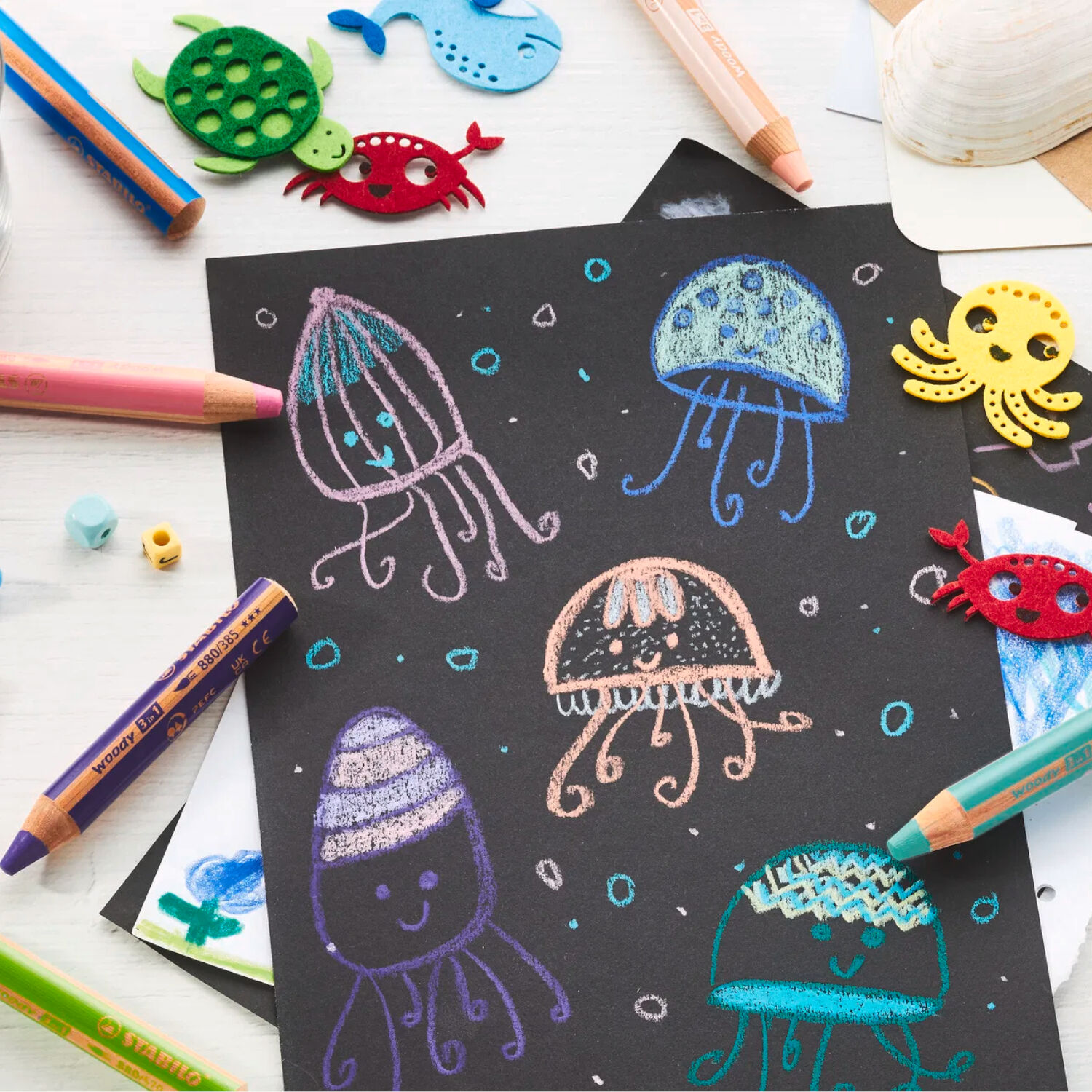 STABILO woody 3 in 1: Buntstift / Wasserfarbe / Wachsmalstift, Wei Bild 4