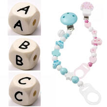 SALE Buchstabenwürfel mit Loch, 10 mm, für Schnullerketten, Namensketten, etc- Verschiedene Ausführungen